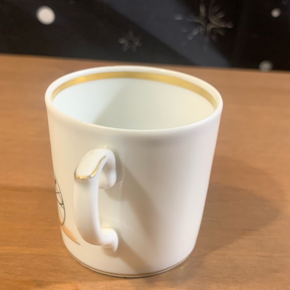 Small Cup carriage coach Scroll-Arched vintage Paris porcelain Made In Portugal - Picture 4 of 13